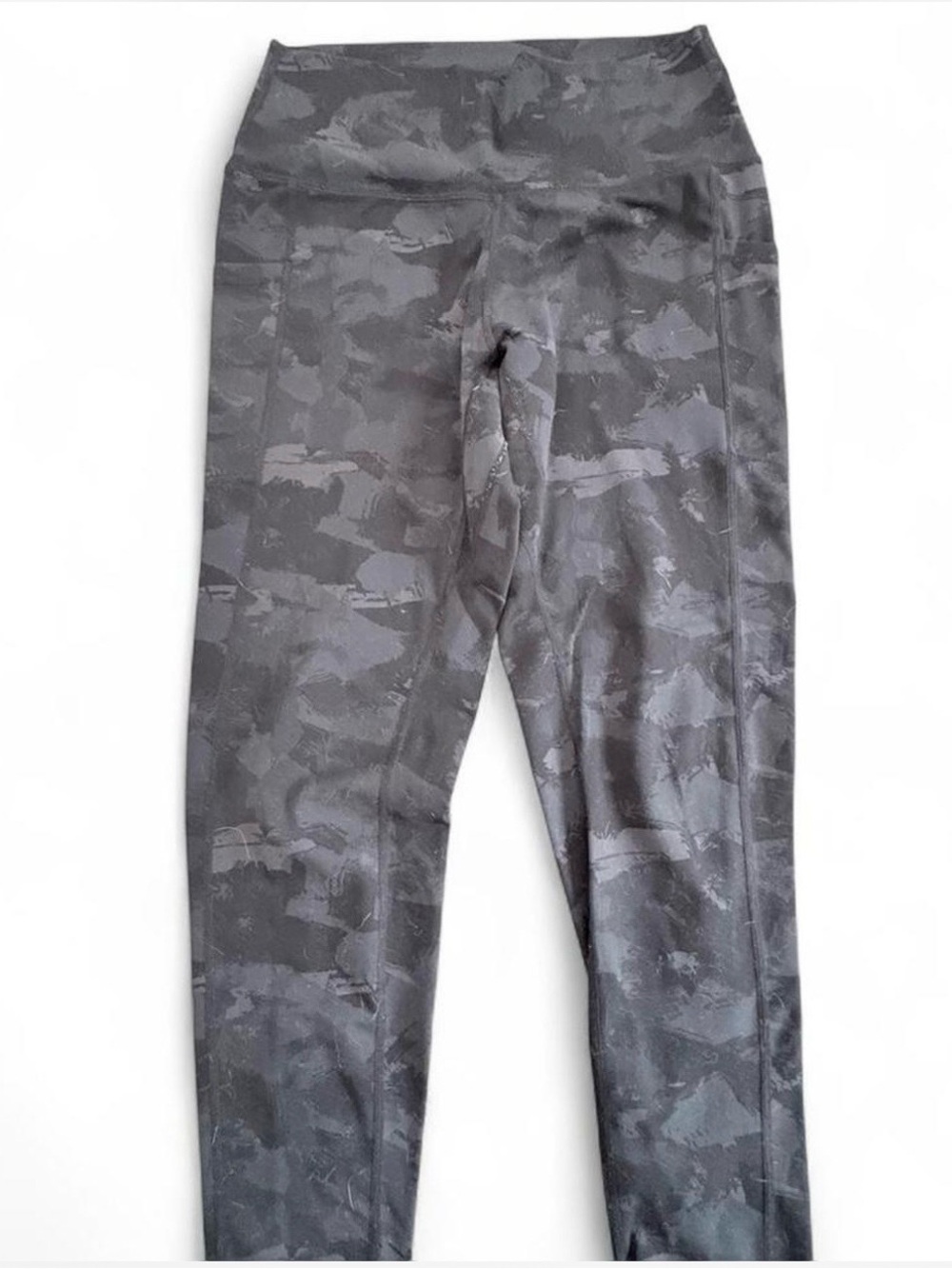 Woman Black Gray Camo Active Leggings
